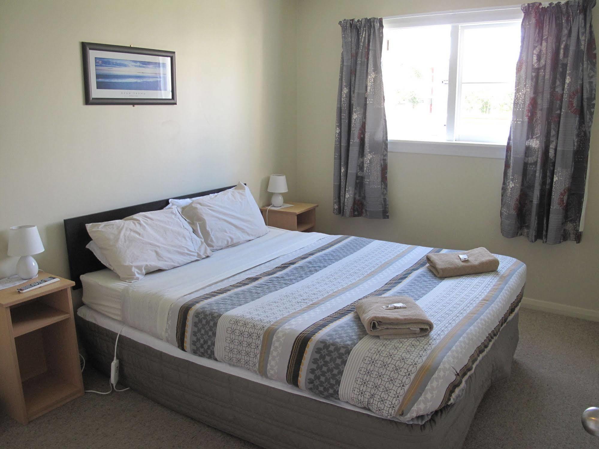 Auberge de jeunesse Dorset House Backpackers à Christchurch Extérieur photo