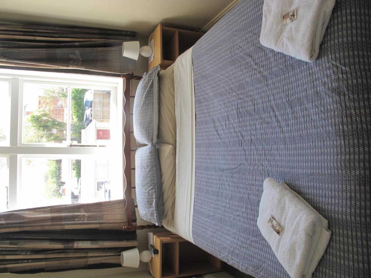 Auberge de jeunesse Dorset House Backpackers à Christchurch Extérieur photo